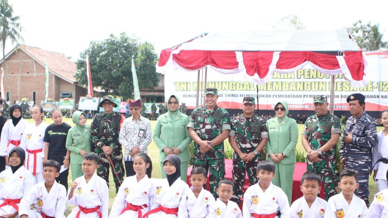 Irdam V/Brawijaya Apresiasi Prestasi Karate Binaan Kodim 0825/Banyuwangi