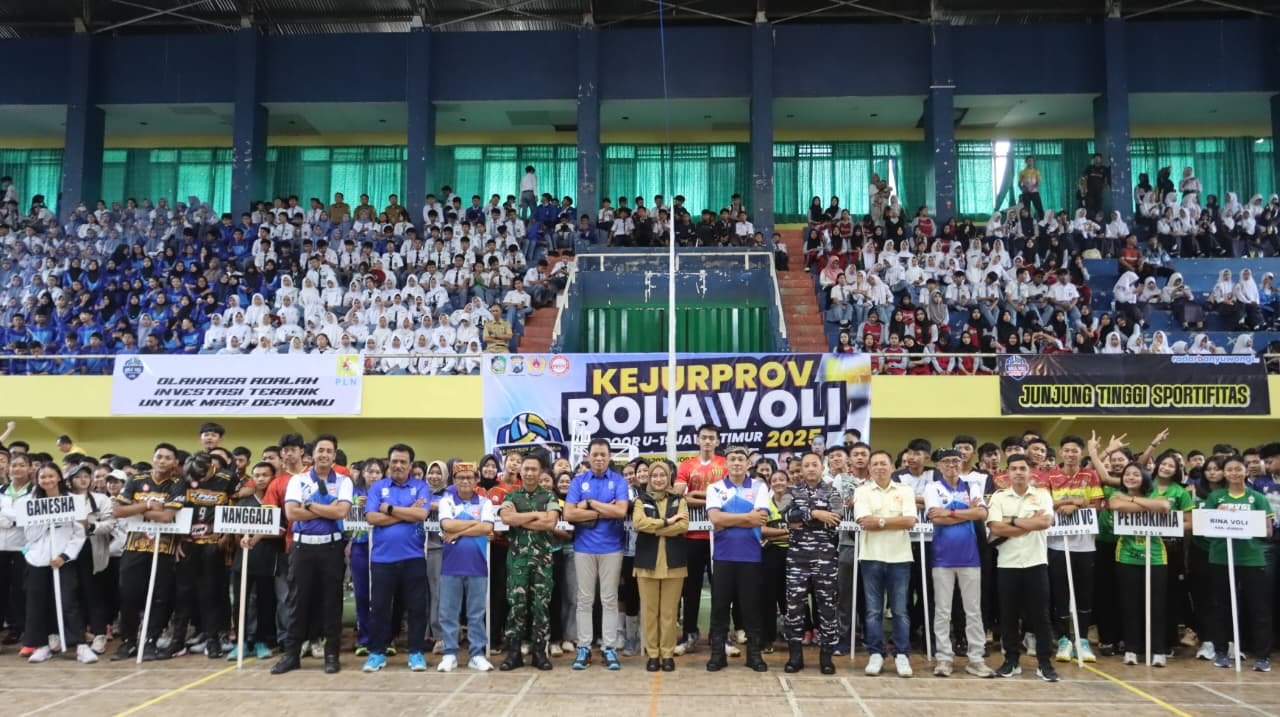 Dandim Banyuwangi Dukung Penuh Kejurprov Bola Voli Jatim U-19, Kobarkan Semangat Sportivitas dan Persaudaraan Atlet Muda.