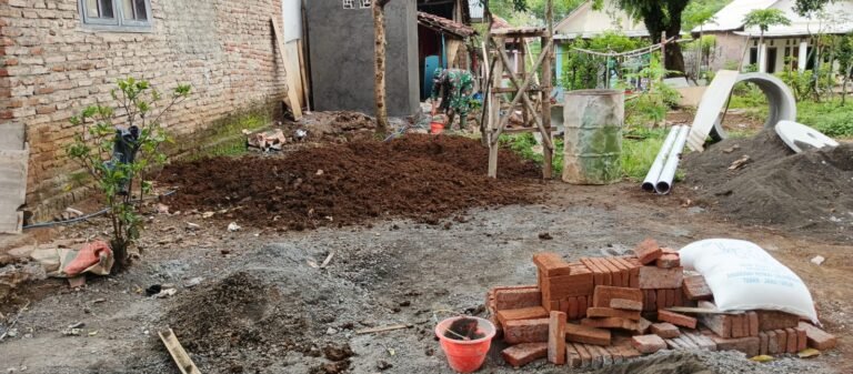 Pembangunan Sanitasi TMMD ke-128 Dapat Antusiasme Warga Dusun Leduk Probolinggo