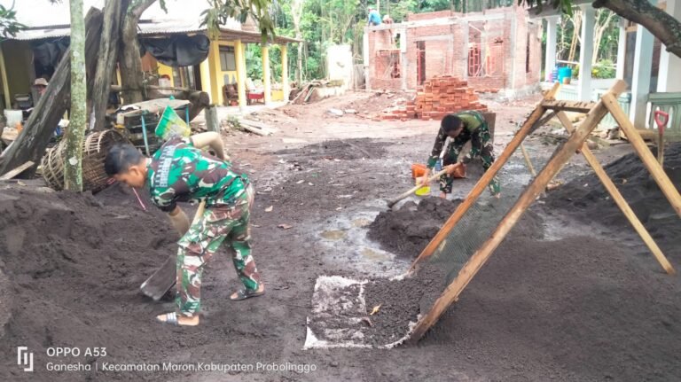 Pembangunan Musholla Baiturrohim TMMD Ke-128 di Brabe Capai 50 Persen, Warga Gotong Royong Bersama Satgas