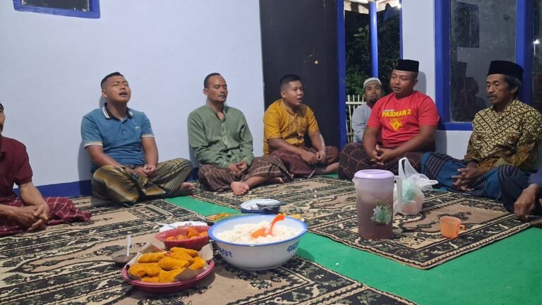 Satgas TMMD Ke-128 Ikuti Yasinan Rutin Bersama Warga di Musholla Al Ikhwan
